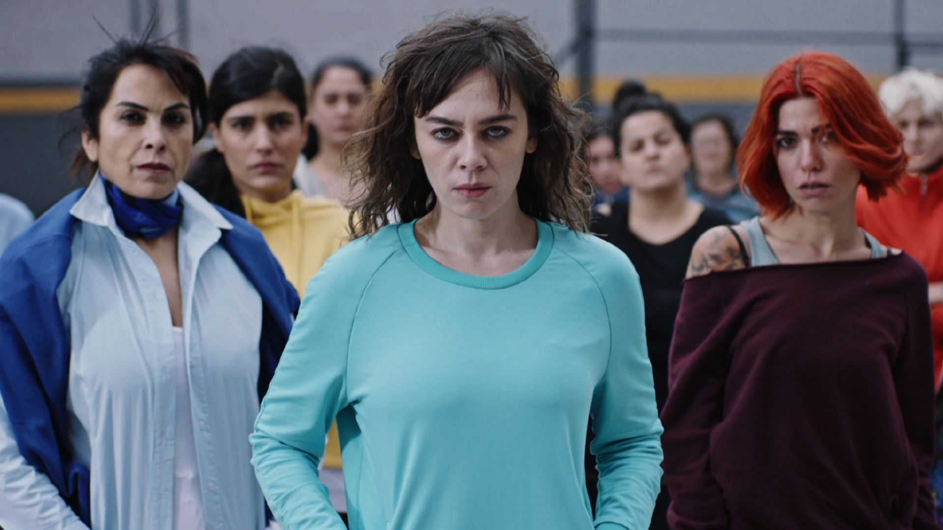 Avlu 1.Sezon 2.Bölüm izle